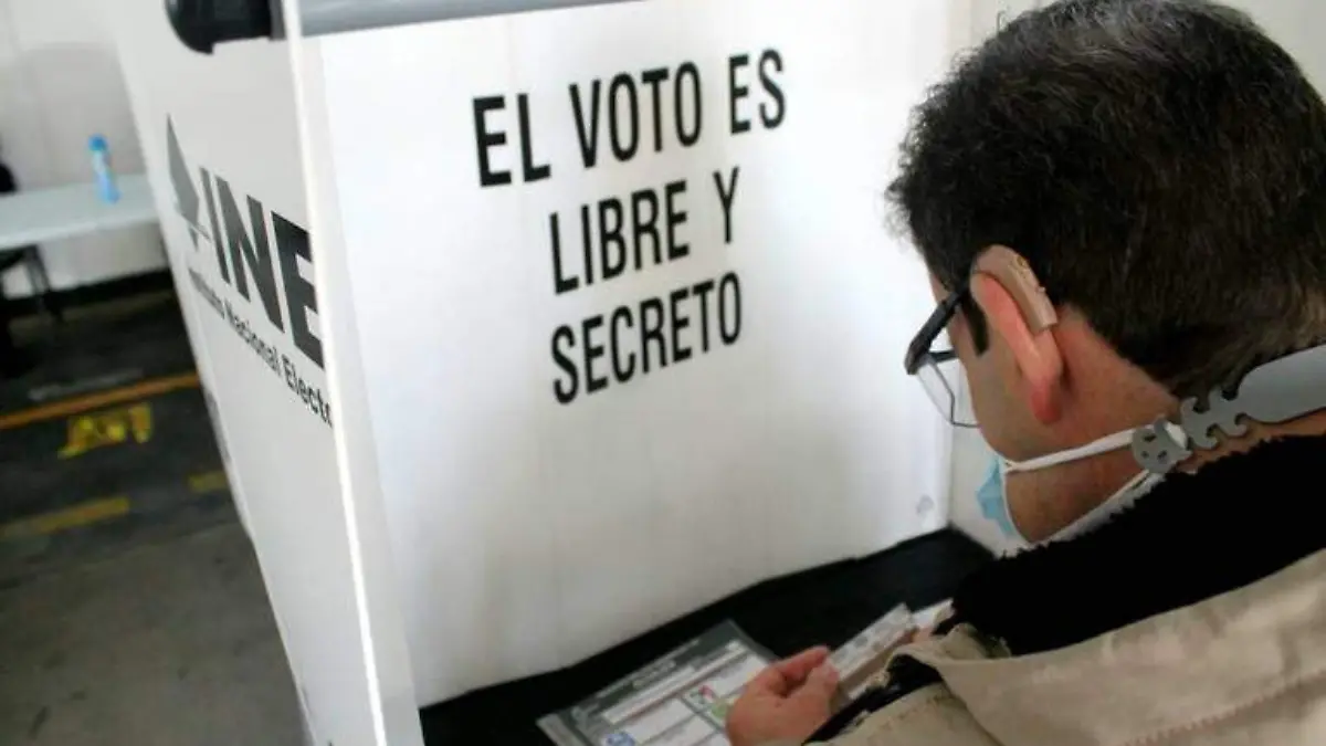 casilla electoral el voto es libre y secreto